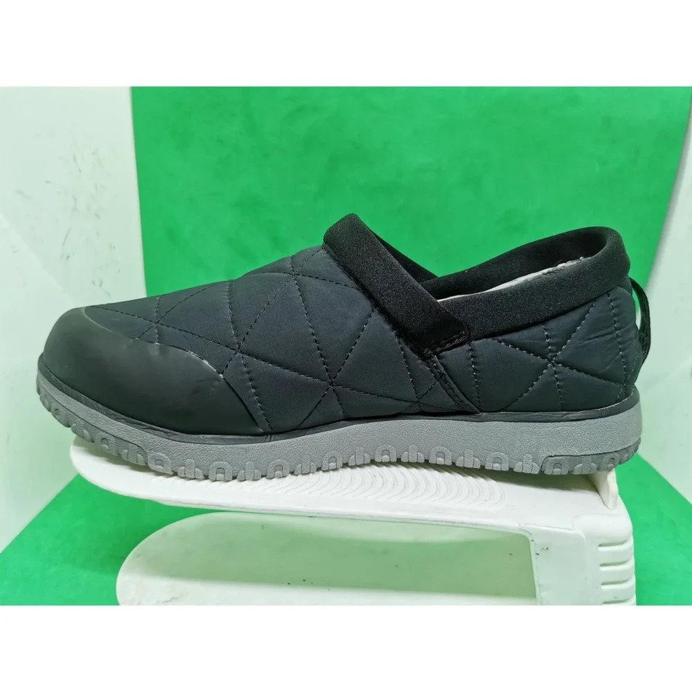 LL Bean Ultralight PrimaLoft Slip-On Shoes Women's Size 9 M Black Waterproof